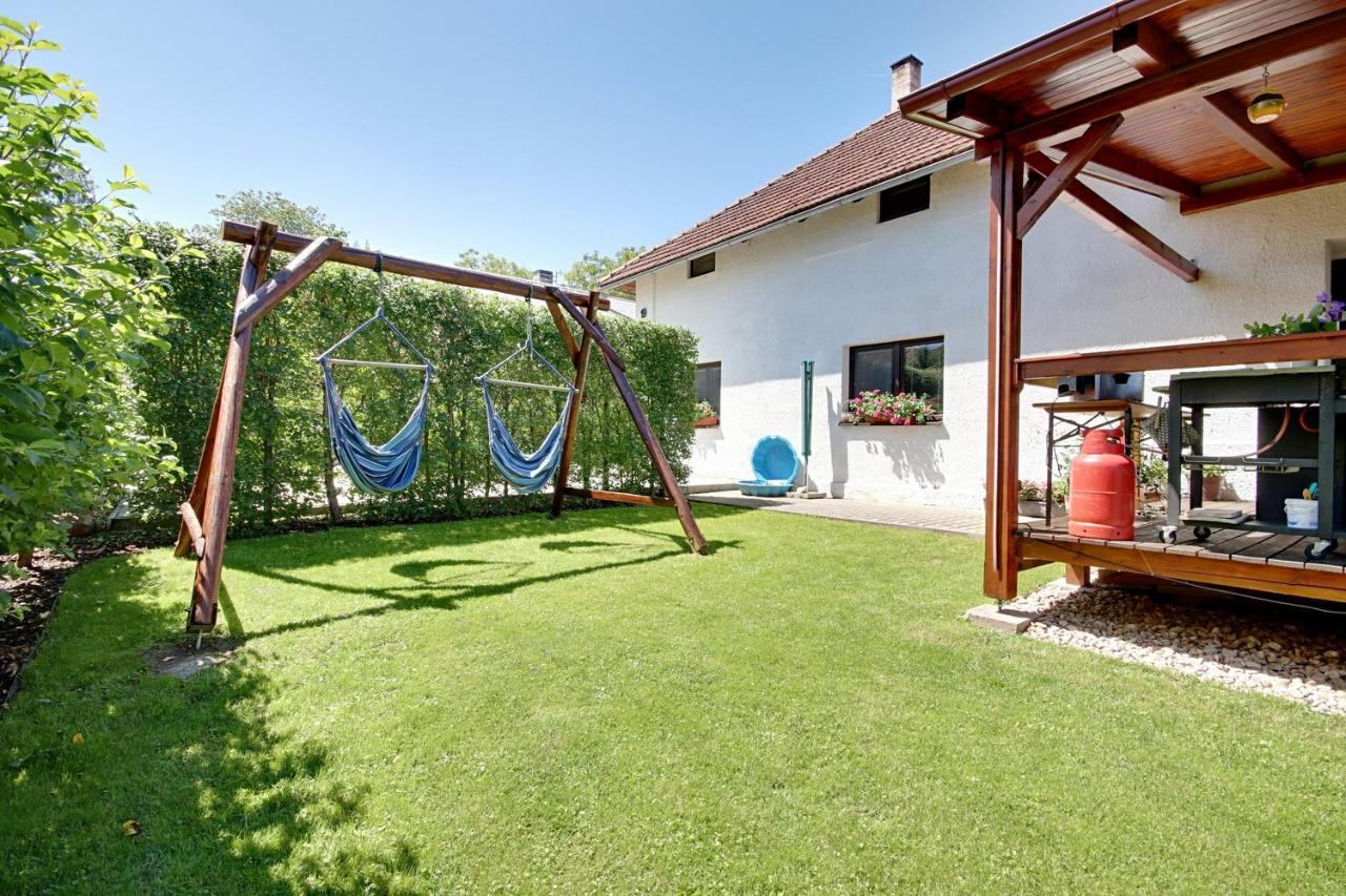 Holiday Home Kvitek Ctetin ภายนอก รูปภาพ