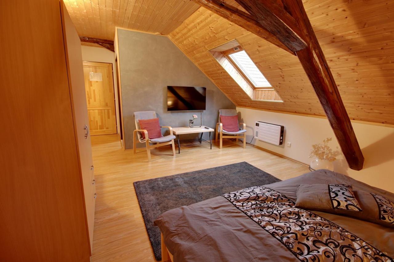 Holiday Home Kvitek Ctetin ภายนอก รูปภาพ