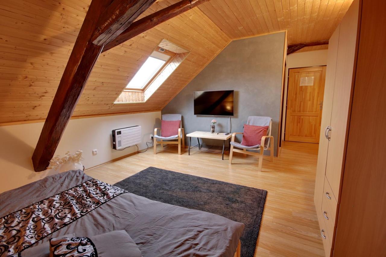 Holiday Home Kvitek Ctetin ภายนอก รูปภาพ