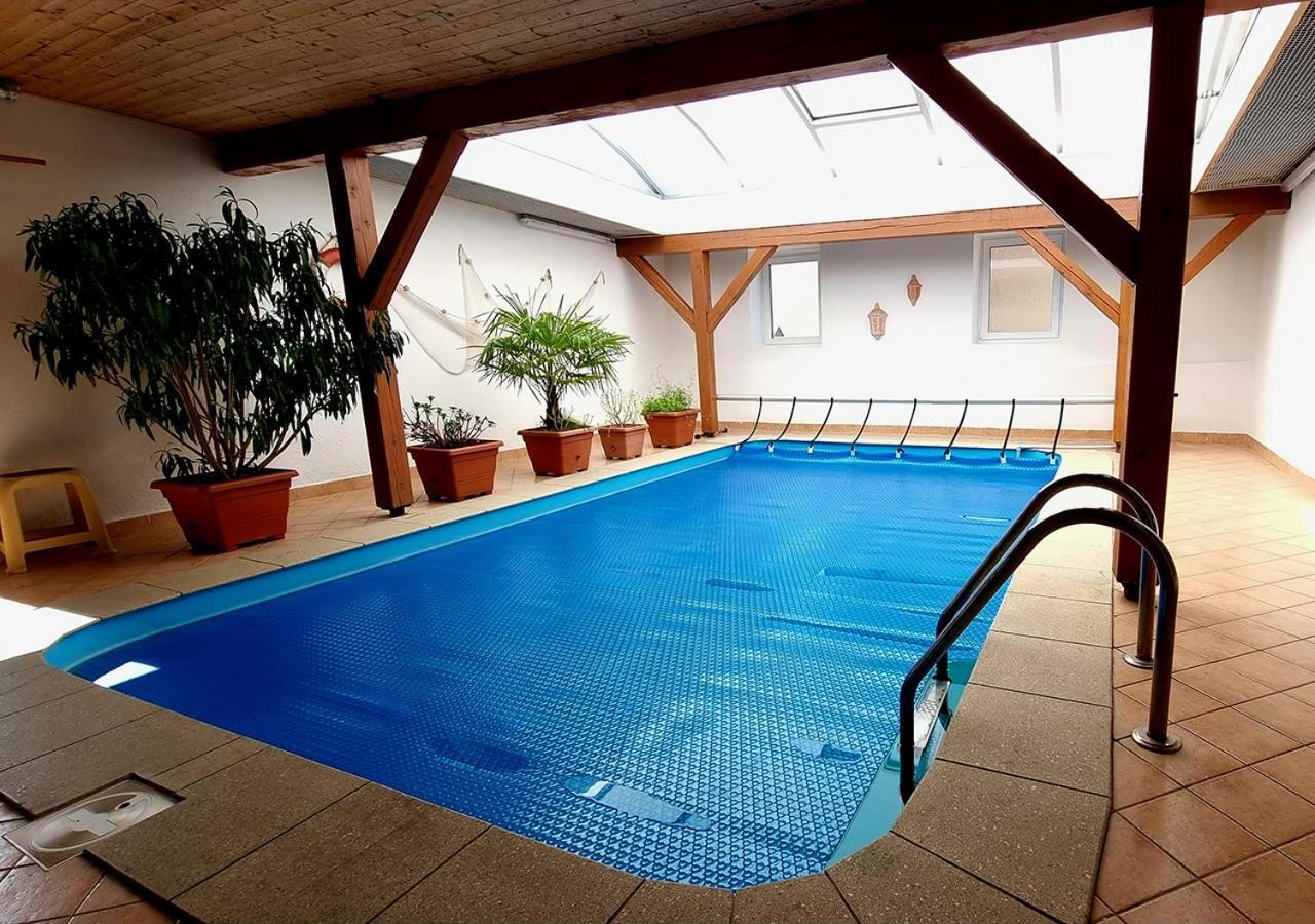 Holiday Home Kvitek Ctetin ภายนอก รูปภาพ